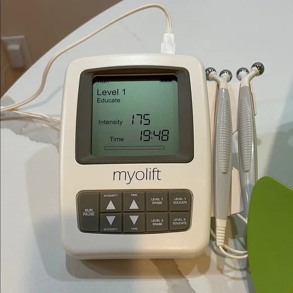 7E MyoLift Mini Microcurrent machine - Picture 4 of 4